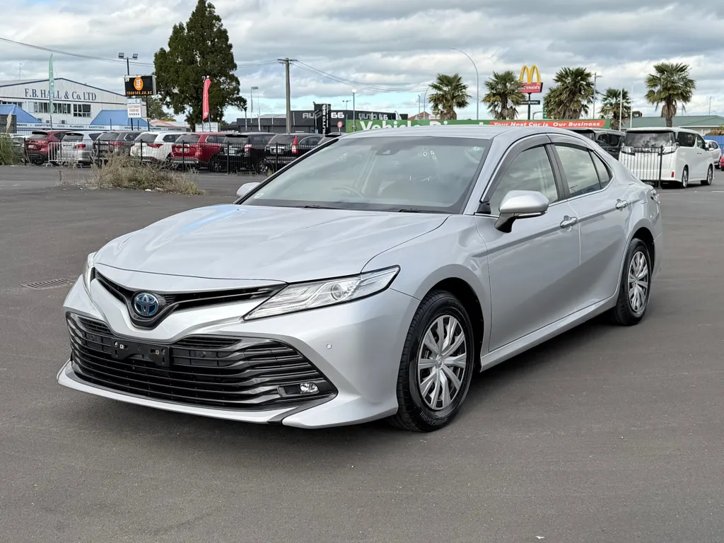 2020 Toyota Camry X Hybrid with Toyota Safety Sense Carousel 8