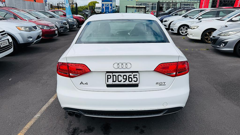 2010 Audi A4 S-Line….Low Km Carousel 8
