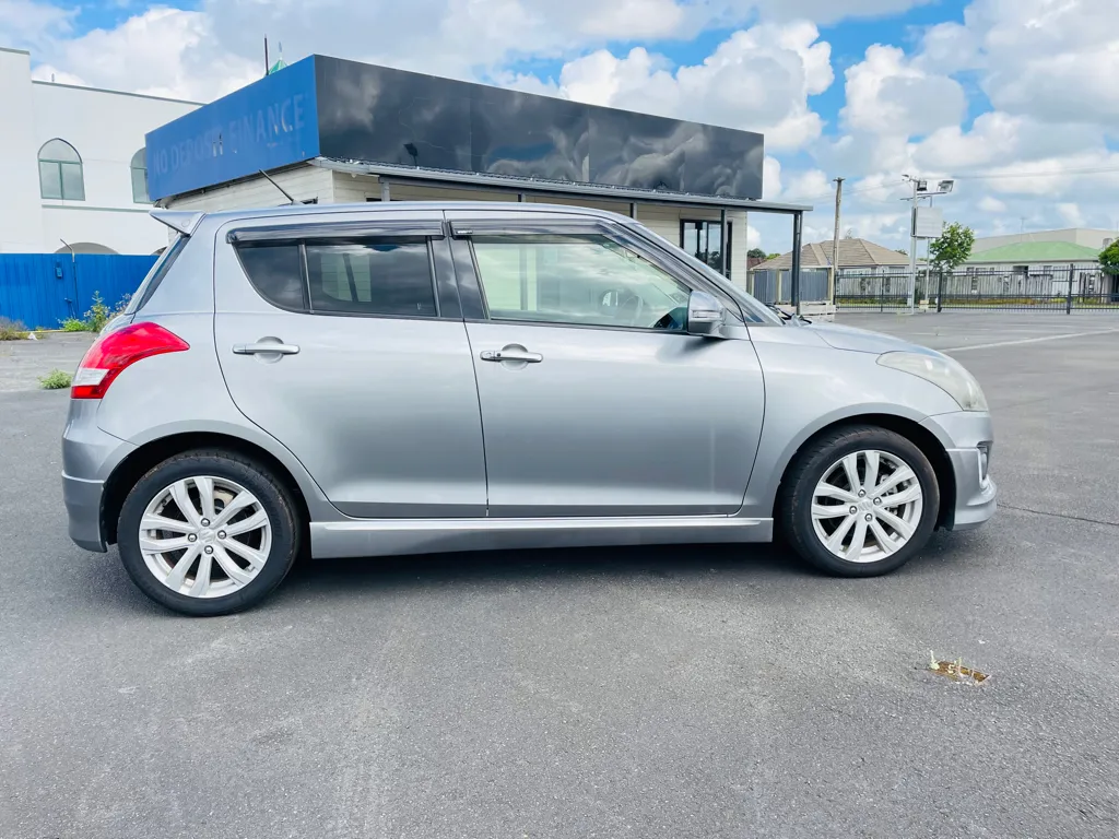2014 Suzuki Swift RS SPORTS Carousel 2
