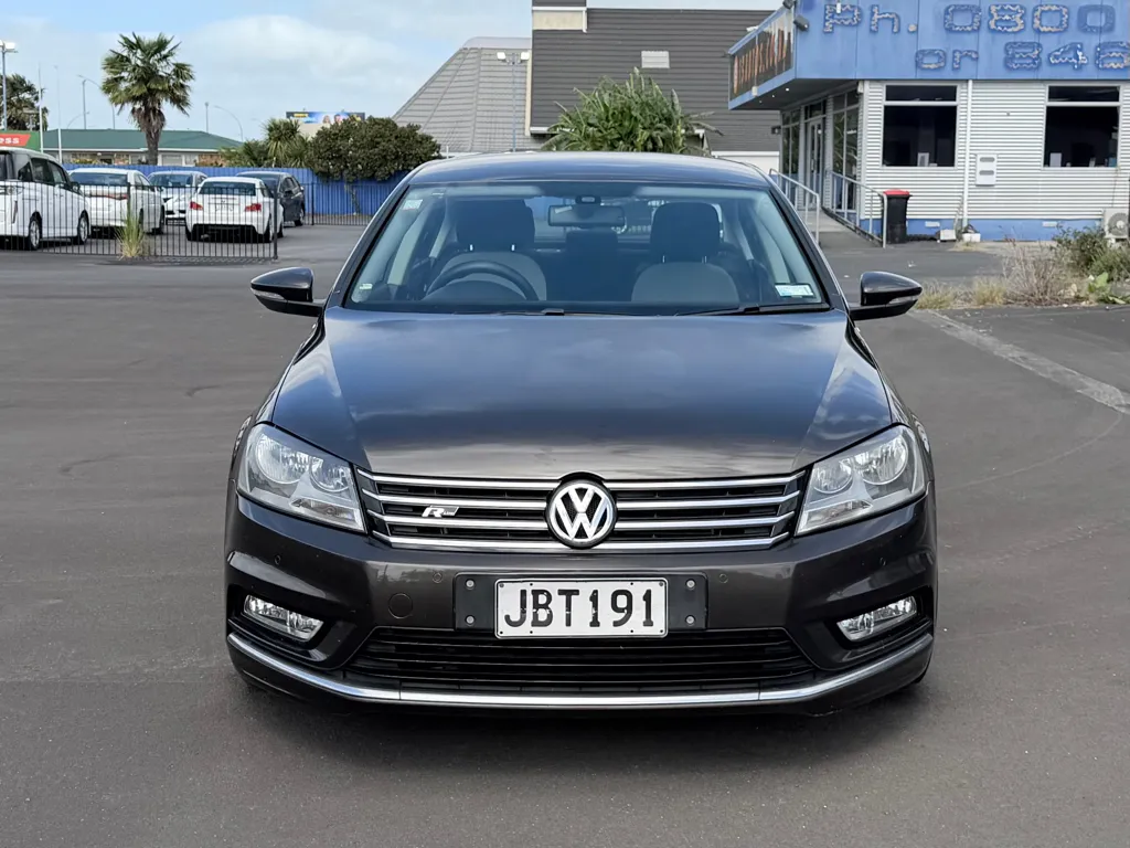 2015 Volkswagen Passat TSI 118KW RLine 1.8P Carousel 9
