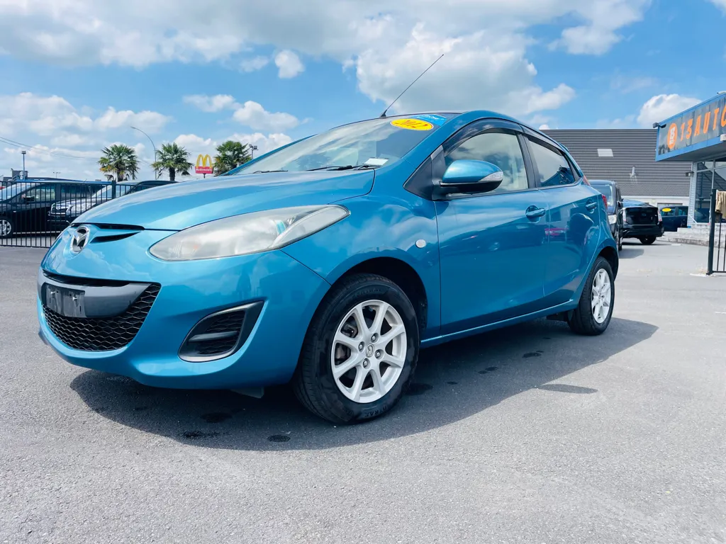 2012 Mazda Demio LOW KMS Carousel 2