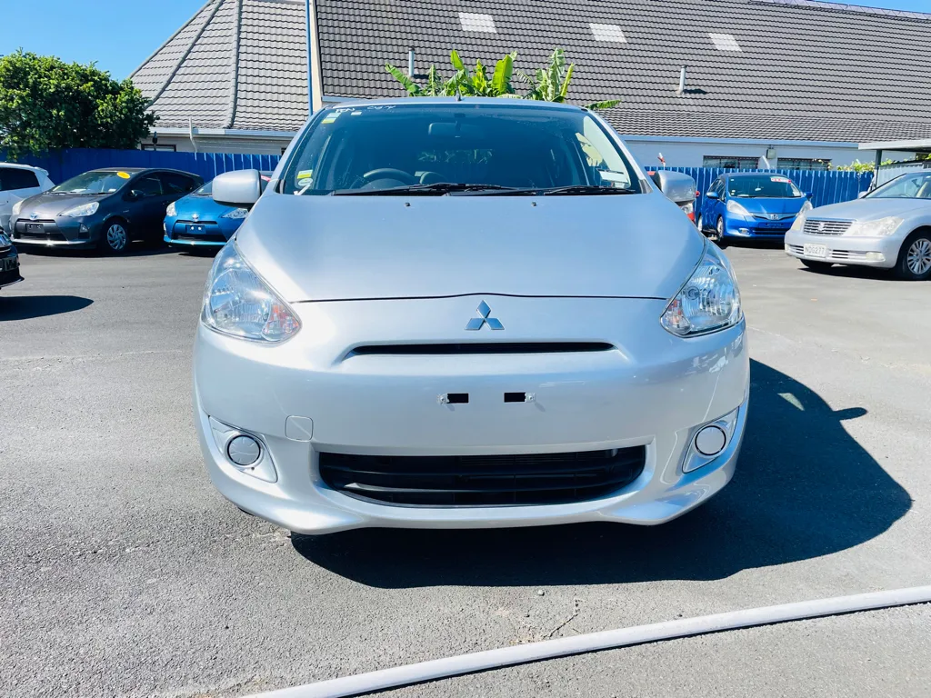 2014 Mitsubishi Mirage Carousel 9