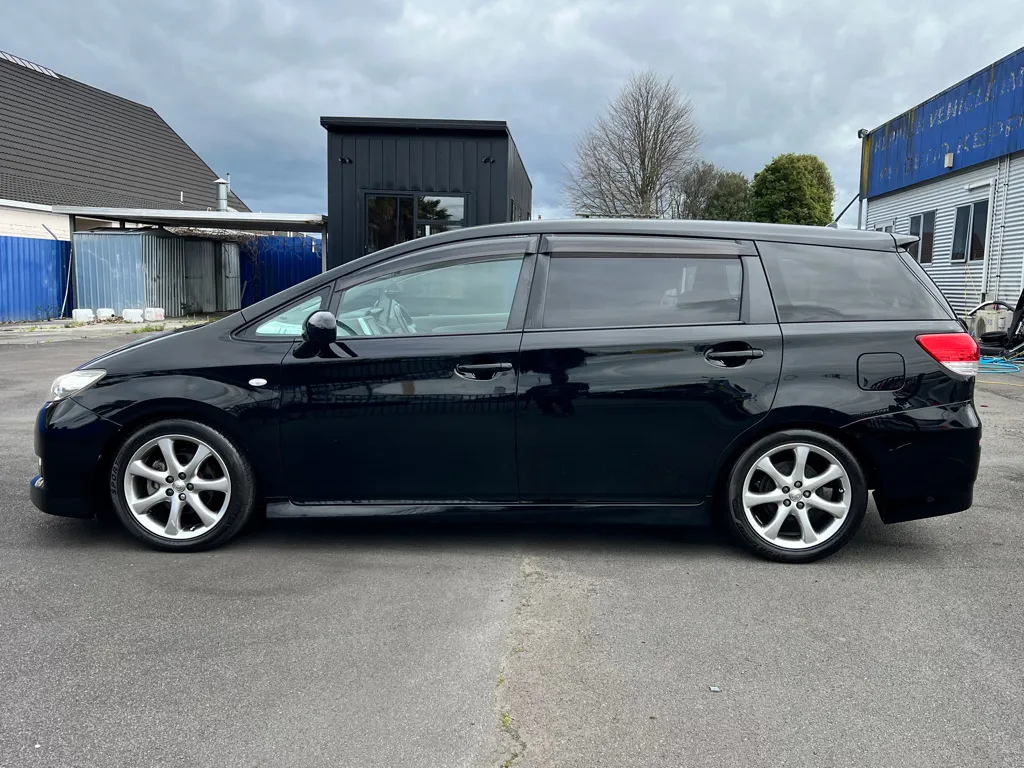 2009 Toyota Wish New Shape 7 Carousel 7