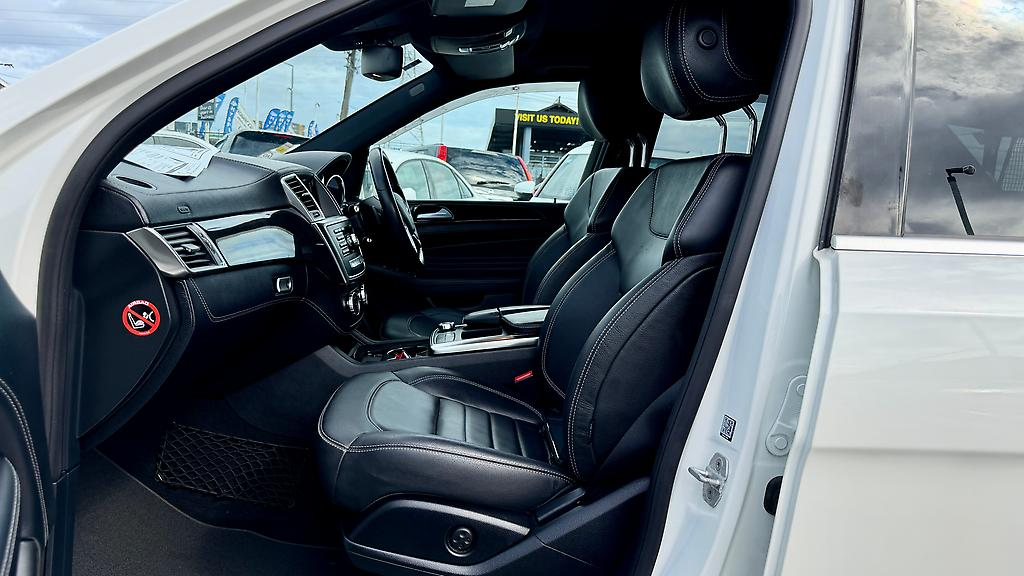 2014 Mercedes-benz Ml 350 4Matic AMG Sport Pack..Sunroof Carousel 9