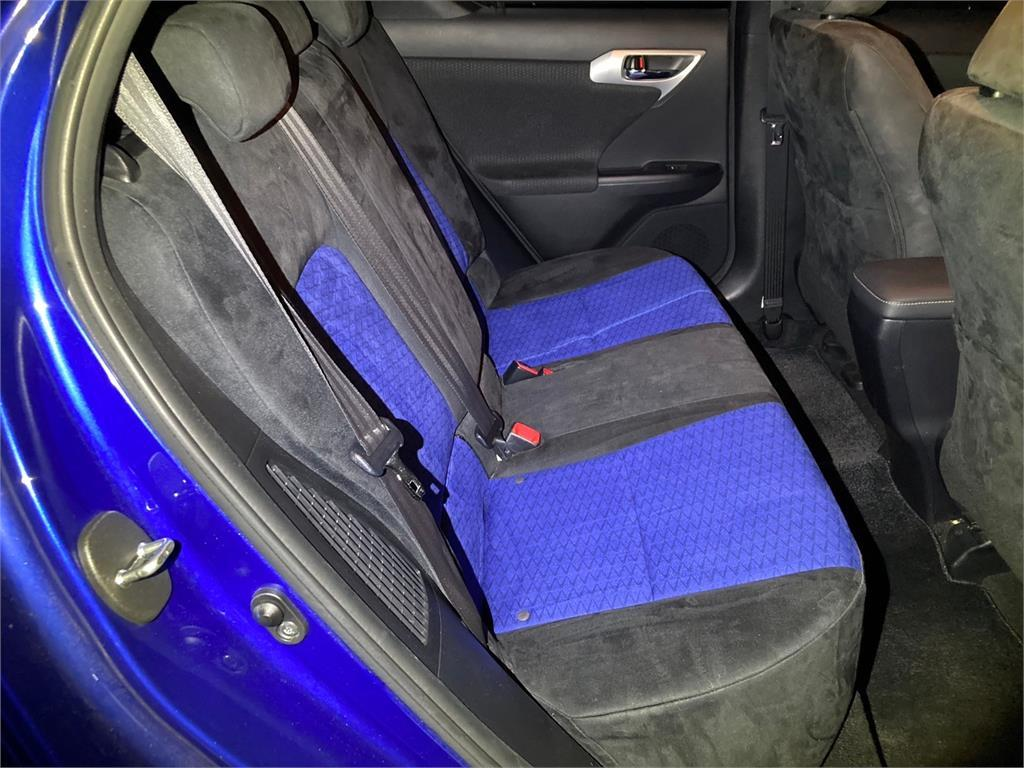 2011 Lexus Ct 200h 200h F sport Carousel 4