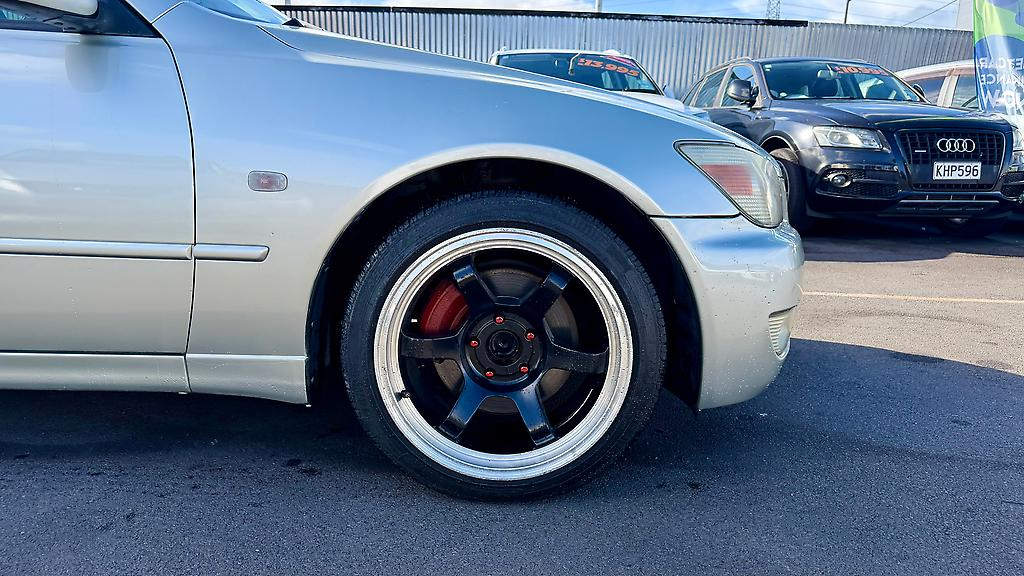1999 Toyota Altezza RS200 Carousel 1