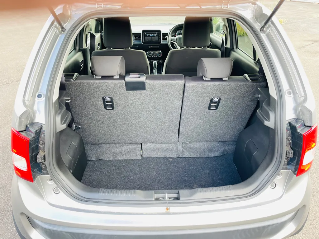 2016 Suzuki Ignis HYBRID .. LOW KMS Carousel 4