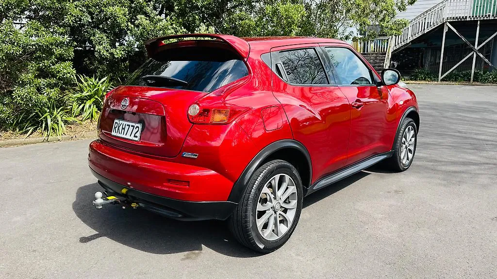 2014 Nissan Juke 1.6 TI CVT Carousel 4