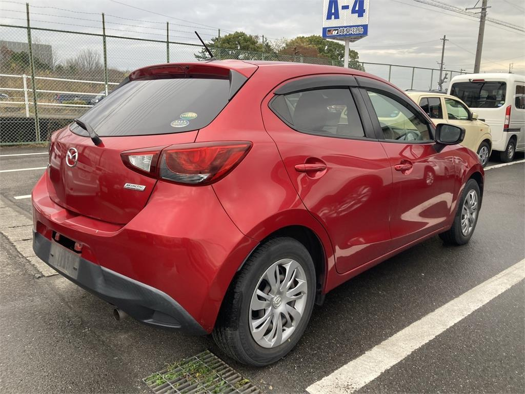 2015 Mazda Demio 13S Comfort PKG Carousel 6