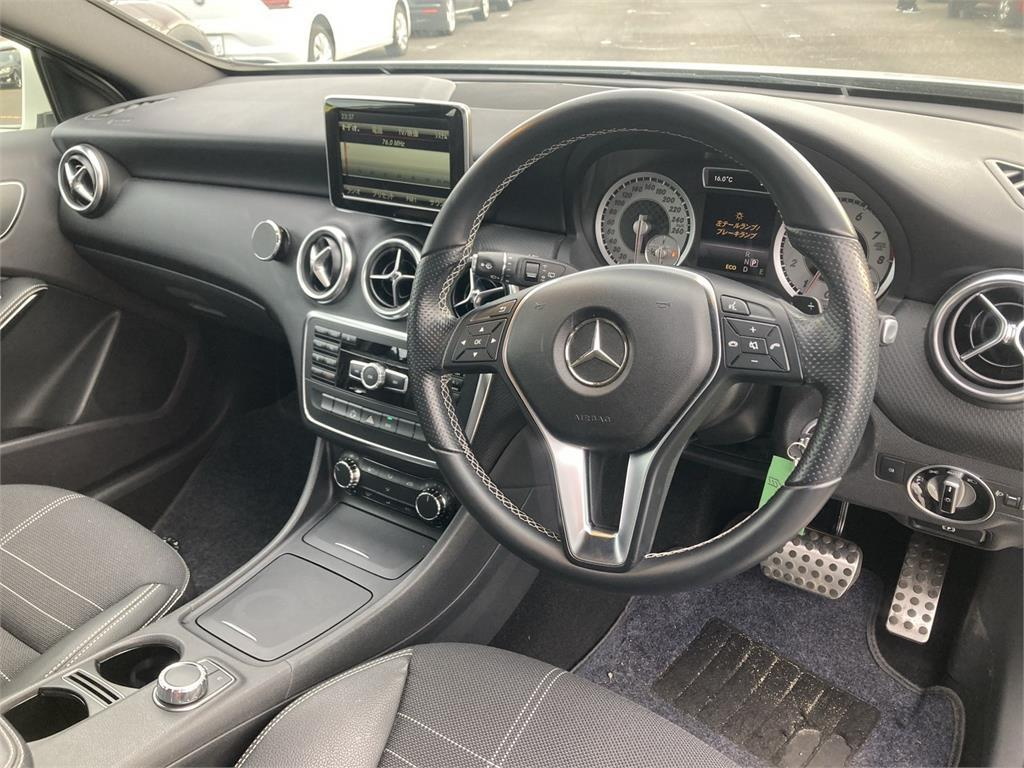 2014 Mercedes Benz A 180 Very Low Kms ... like new Carousel 1
