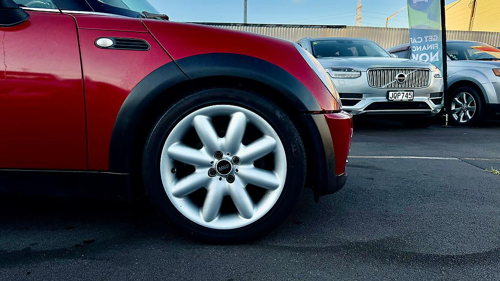 2006 Bmw Mini COOPER Carousel 9