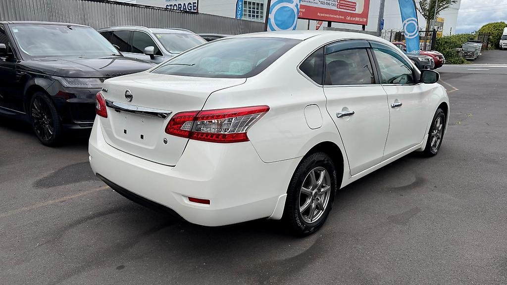 2013 Nissan Sylphy PUSH START Carousel 4