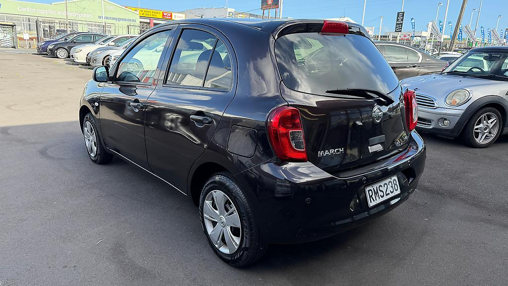 2022 Nissan March FUEL ECONOMICAL... Carousel 7
