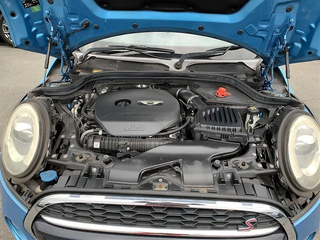 2016 Mini Cooper S Carousel 2