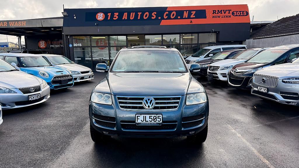 2004 Volkswagen Touareg V6 4WD Carousel 8