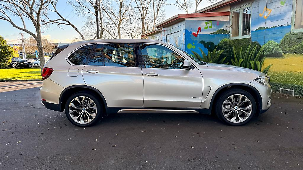 2015 Bmw X5 XDRIVE50I LED SR Carousel 3