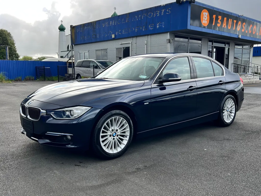 2014 Bmw 320i Luxury Line Carousel 8