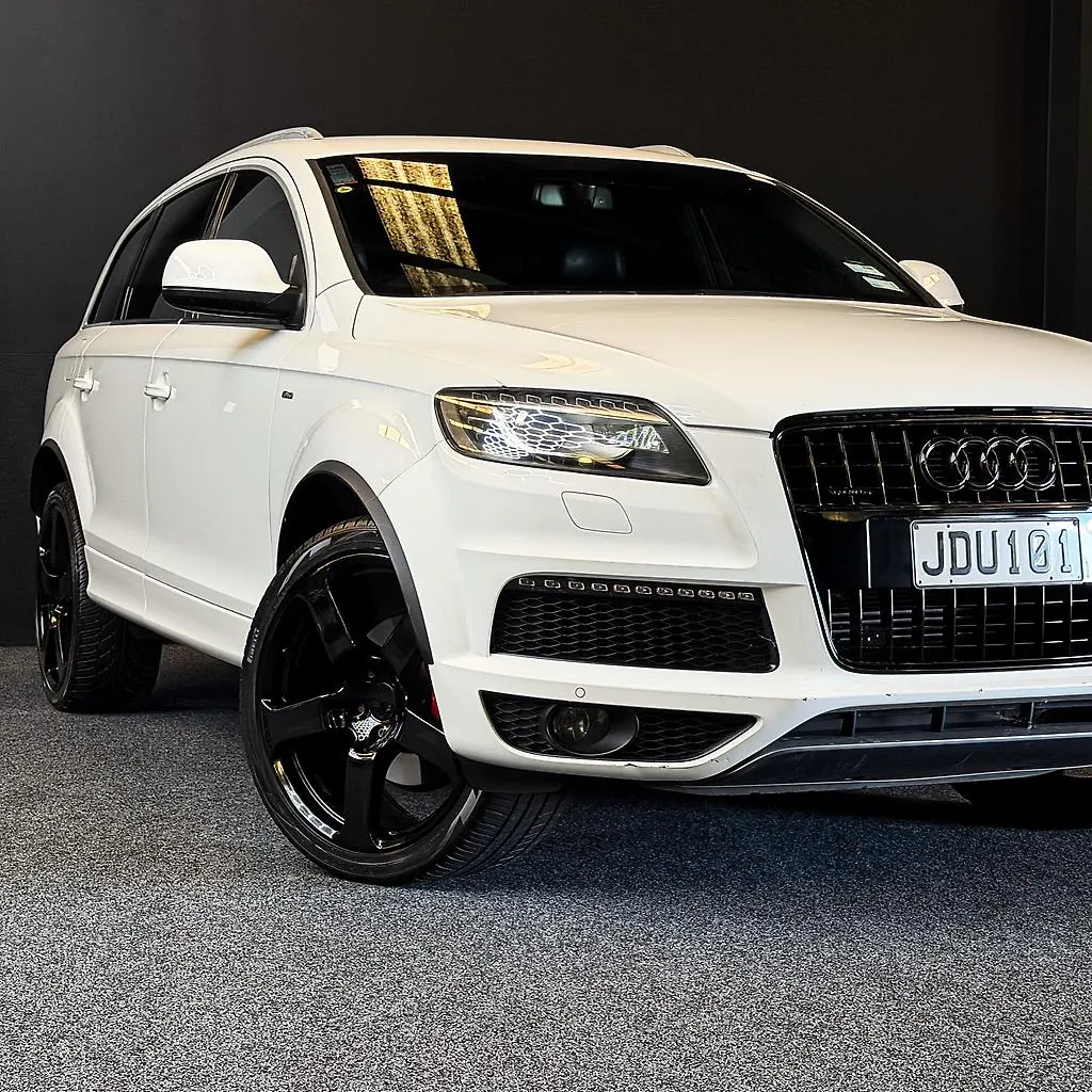 2011 AUDI Q7 3.0 TDI QUATTRO TIP Carousel 9