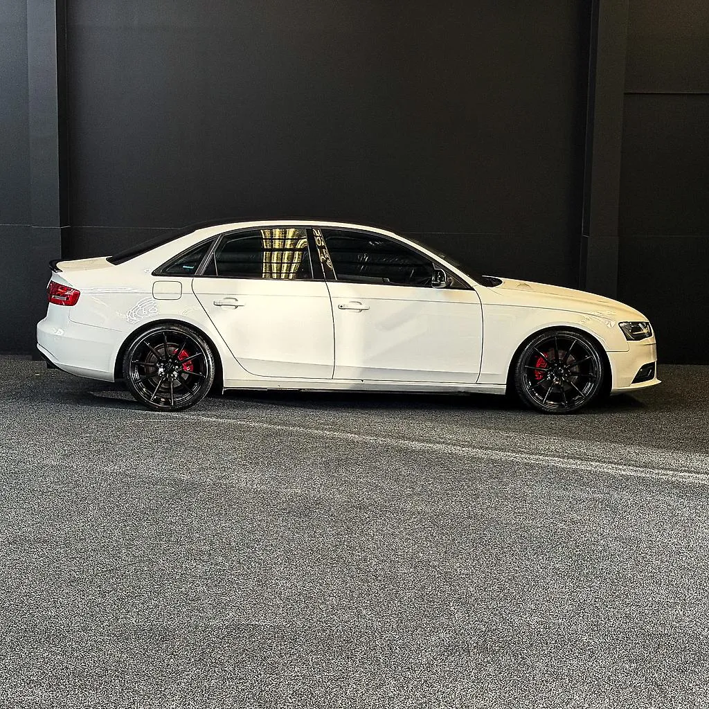 2012 AUDI A4 Carousel 3