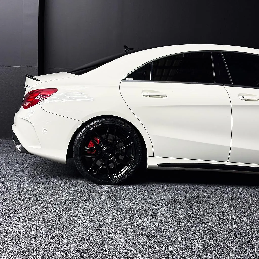 2014 Mercedes-benz Cla 45 AMG Carousel 2
