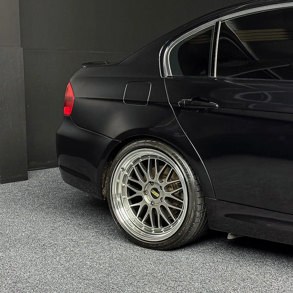 2009 Bmw 320i Carousel 8