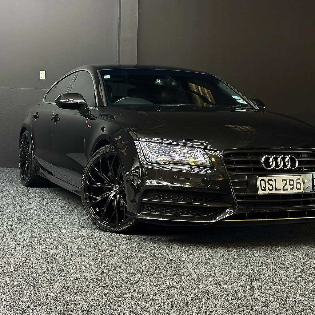 2011 AUDI A7 S LINE TDI AUTO Carousel 1