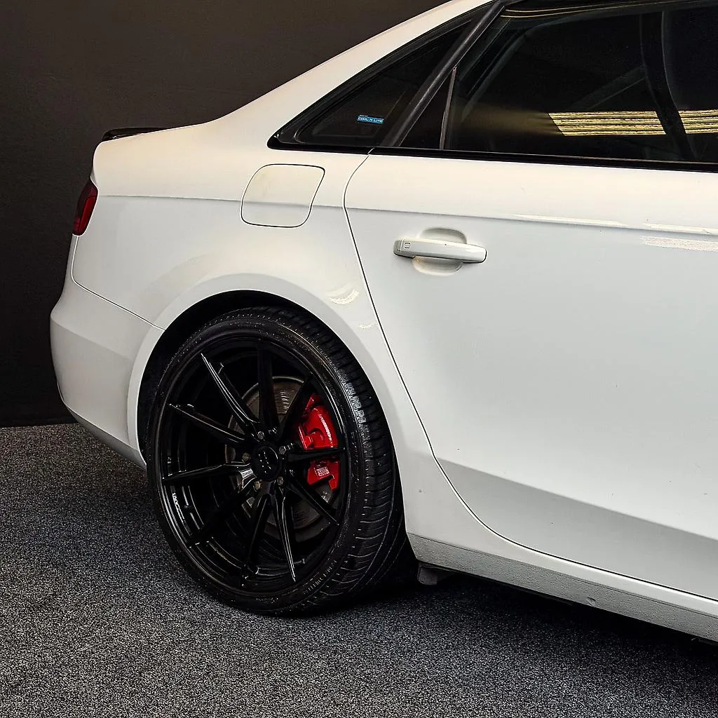 2012 AUDI A4 Carousel 8