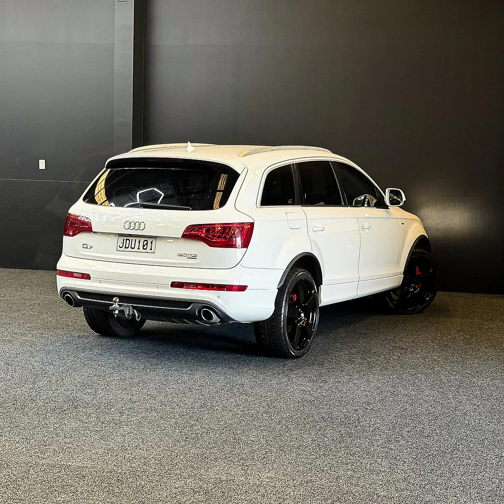 2011 AUDI Q7 3.0 TDI QUATTRO TIP Carousel 5