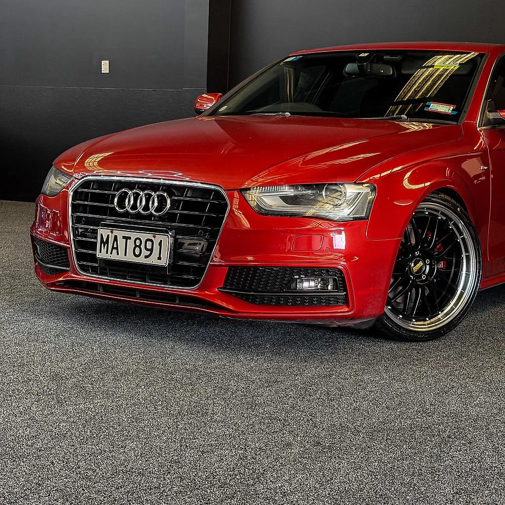 2012 AUDI A4 Carousel 7