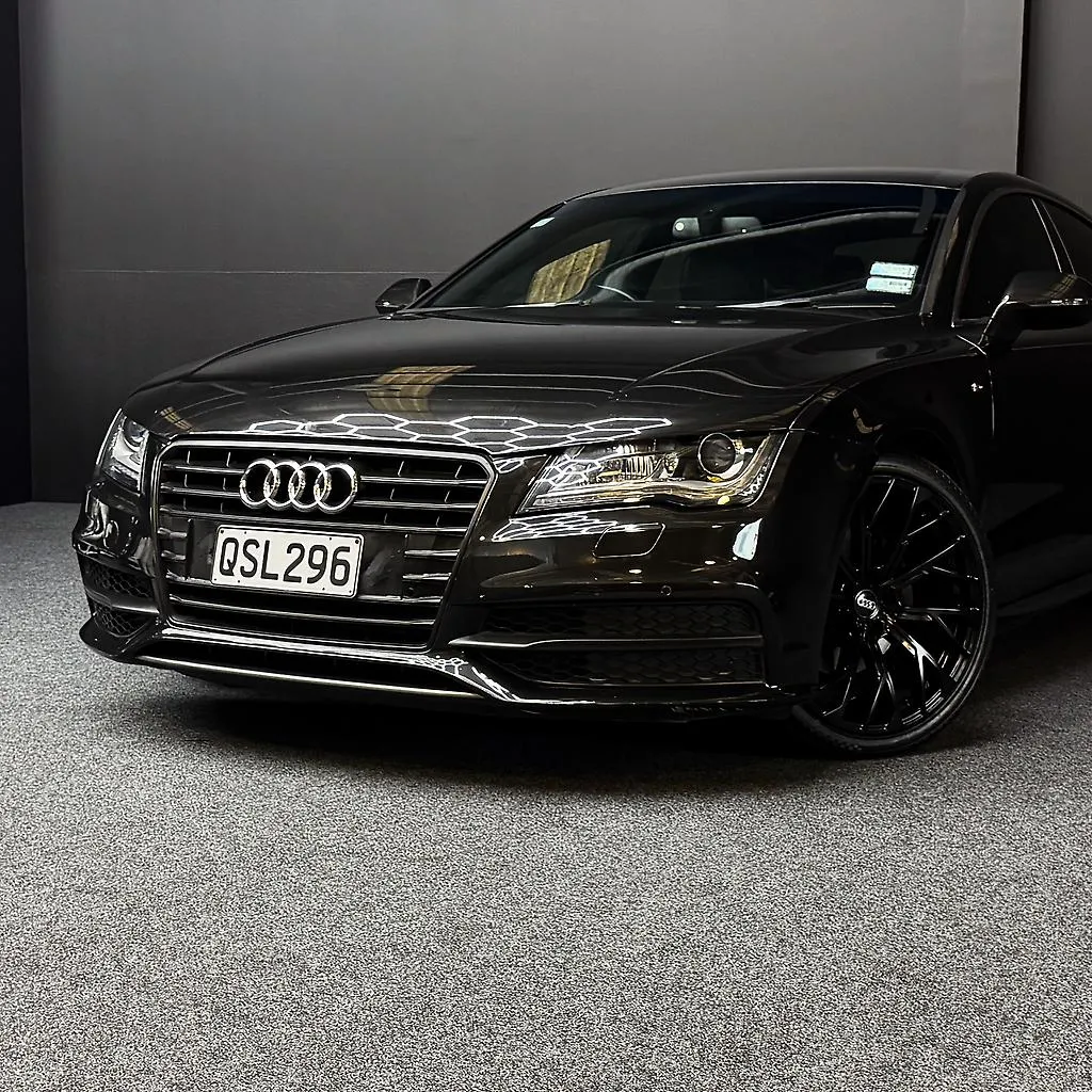 2011 AUDI A7 S LINE TDI AUTO Carousel 4