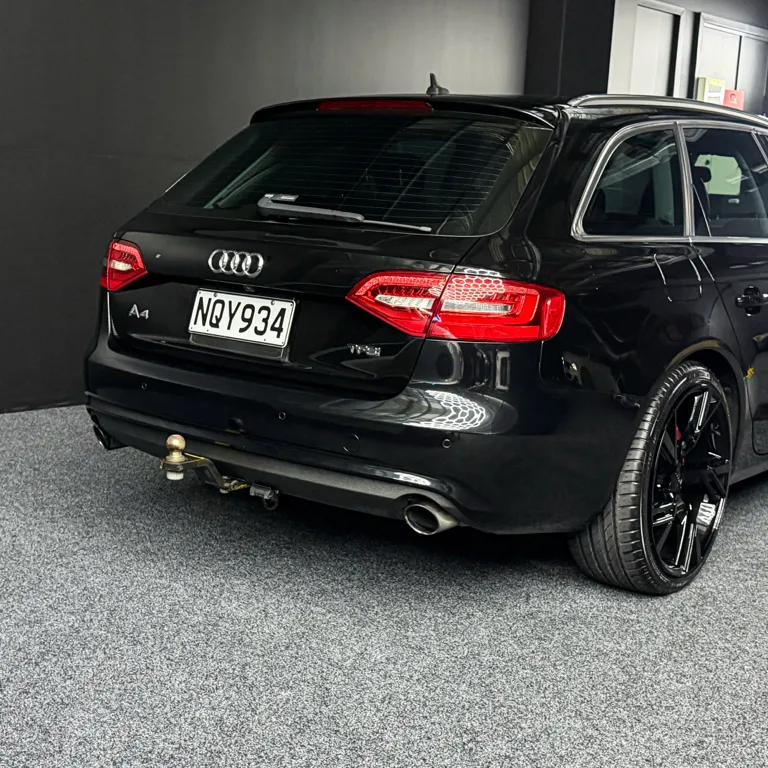 2016 AUDI A4 2.0T Carousel 2