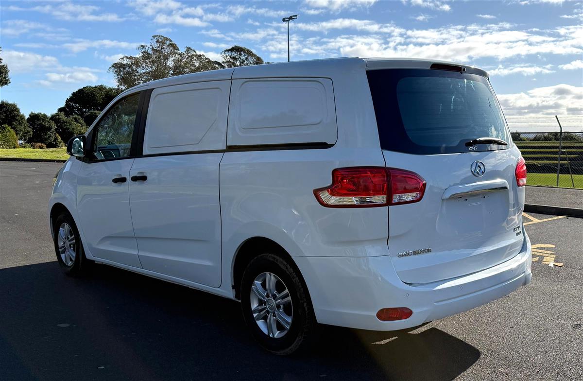 2018 LDV G10 CARGO DIESEL MANUAL Carousel 5