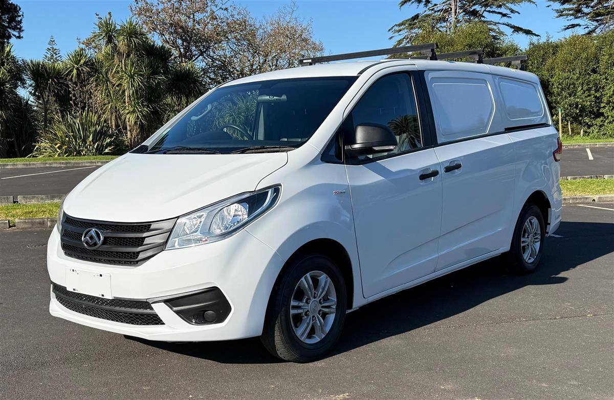 2023 LDV G10 CARGO VAN LOW KMS Carousel 3