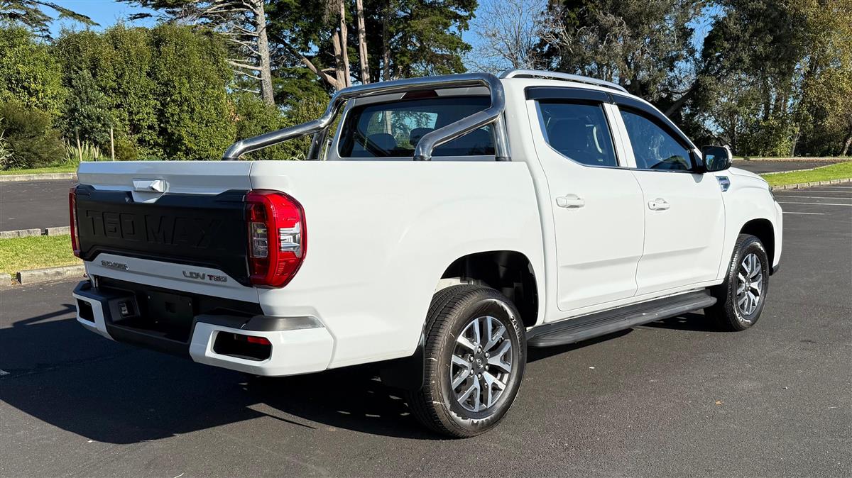 2023 LDV T60 LOW KMS 4X4 Bi-Turbo Carousel 7
