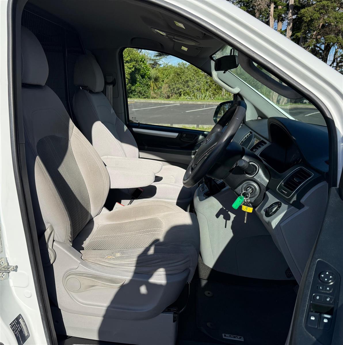 2018 LDV G10 CARGO DIESEL MANUAL Carousel 9