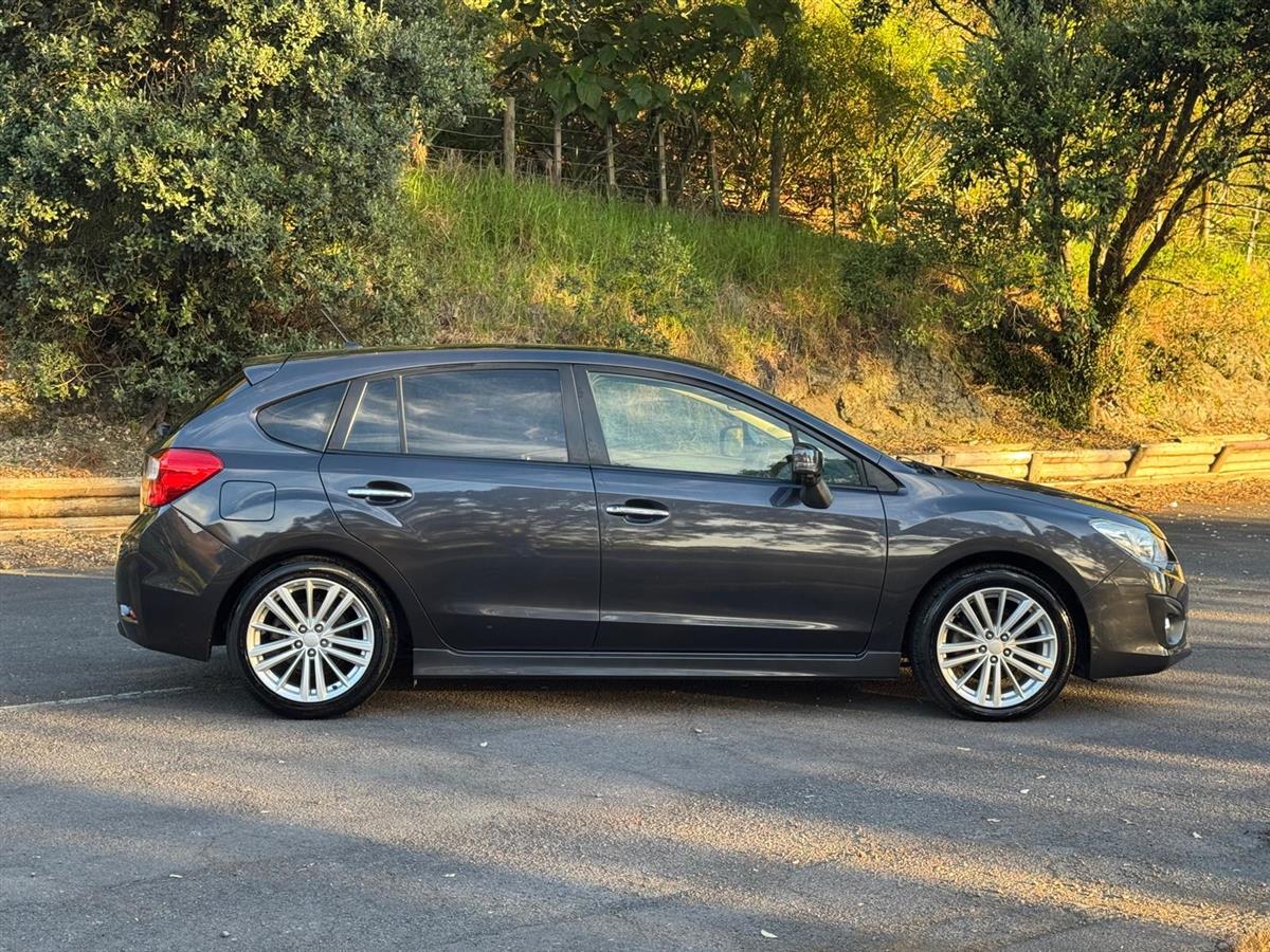 2012 Subaru Impreza 2.0 AWD/ NZ New/ Sunroof/ Leather Interior Carousel 7