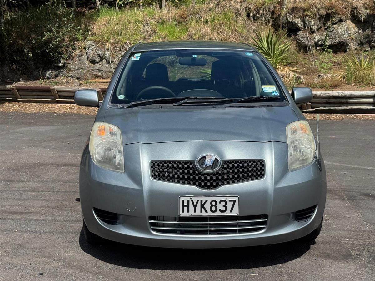 2007 Toyota Vitz Low Kms Done/ Mags/ Alarm Carousel 1