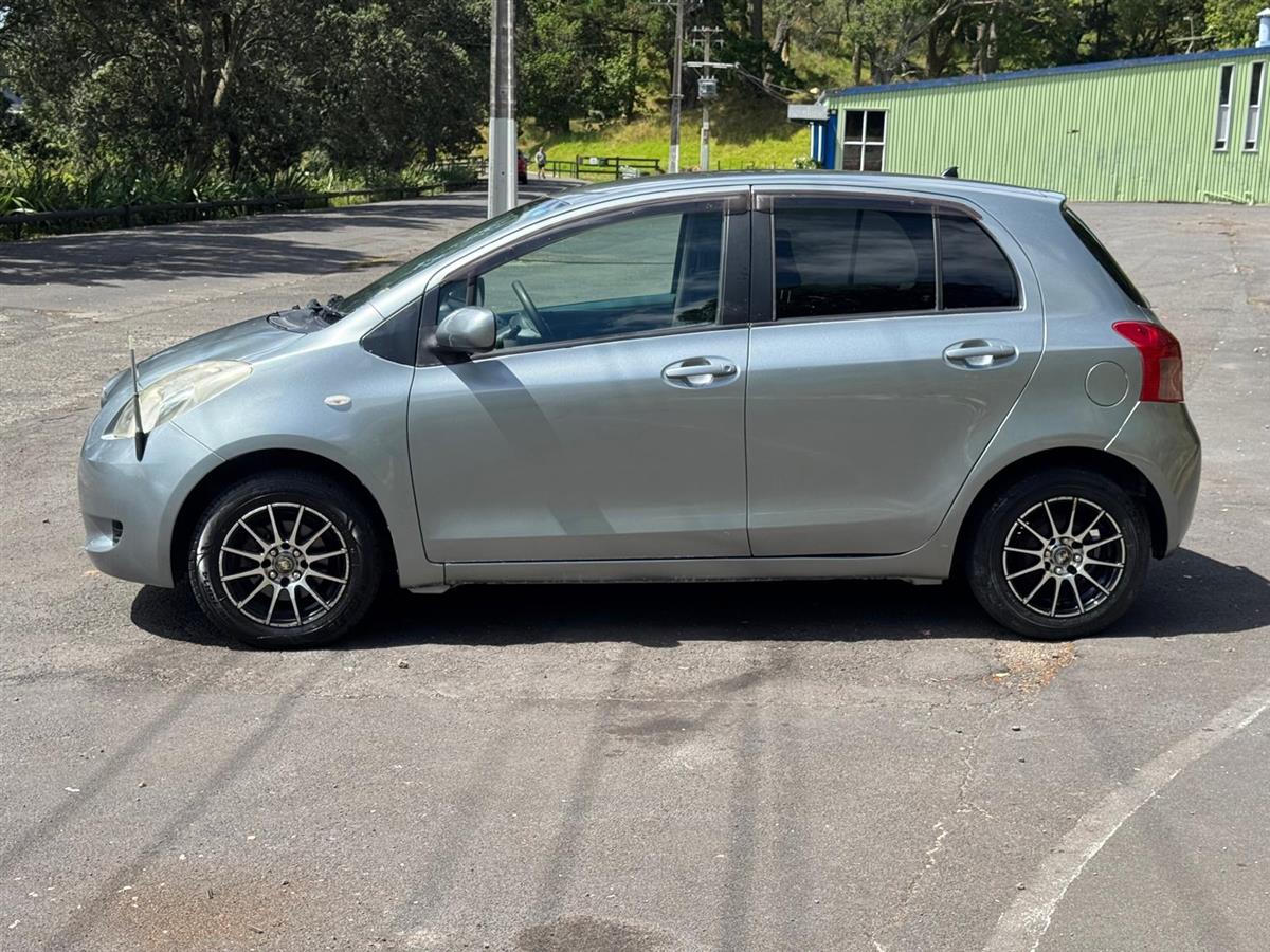 2007 Toyota Vitz Low Kms Done/ Mags/ Alarm Carousel 4