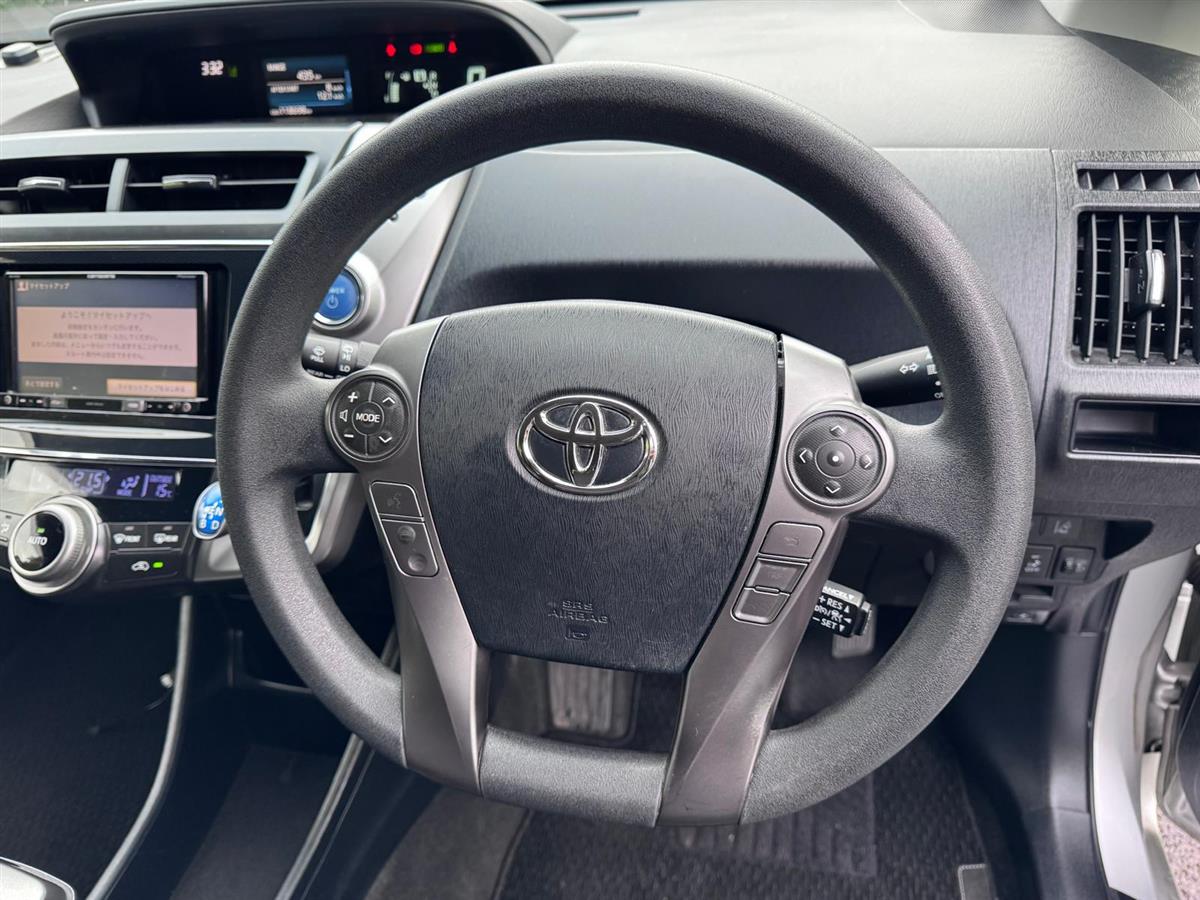 2019 Toyota Prius Alpha 5 Seater ! Radar Cruise ! Rev. Camera ! Carousel 14