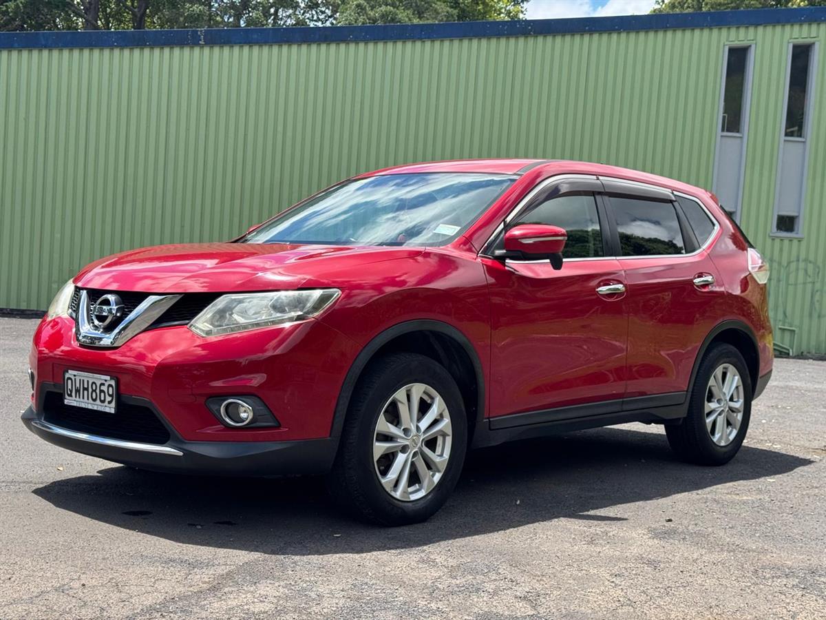 2014 Nissan X-Trail 7 Seater/ Leather Interior/ Heated Front Seats Carousel 2