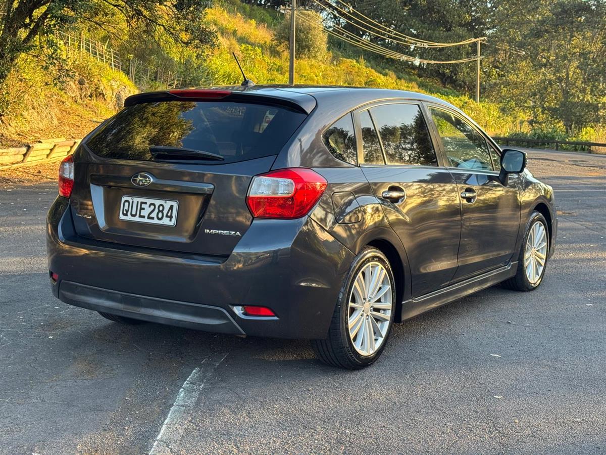 2012 Subaru Impreza 2.0 AWD/ NZ New/ Sunroof/ Leather Interior Carousel 6