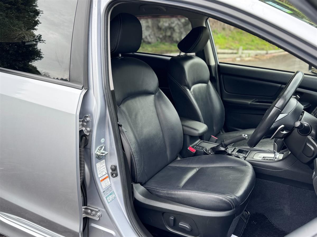 2013 Subaru Impreza 20S Sports Hatchback ! Full Leather Interior Carousel 7
