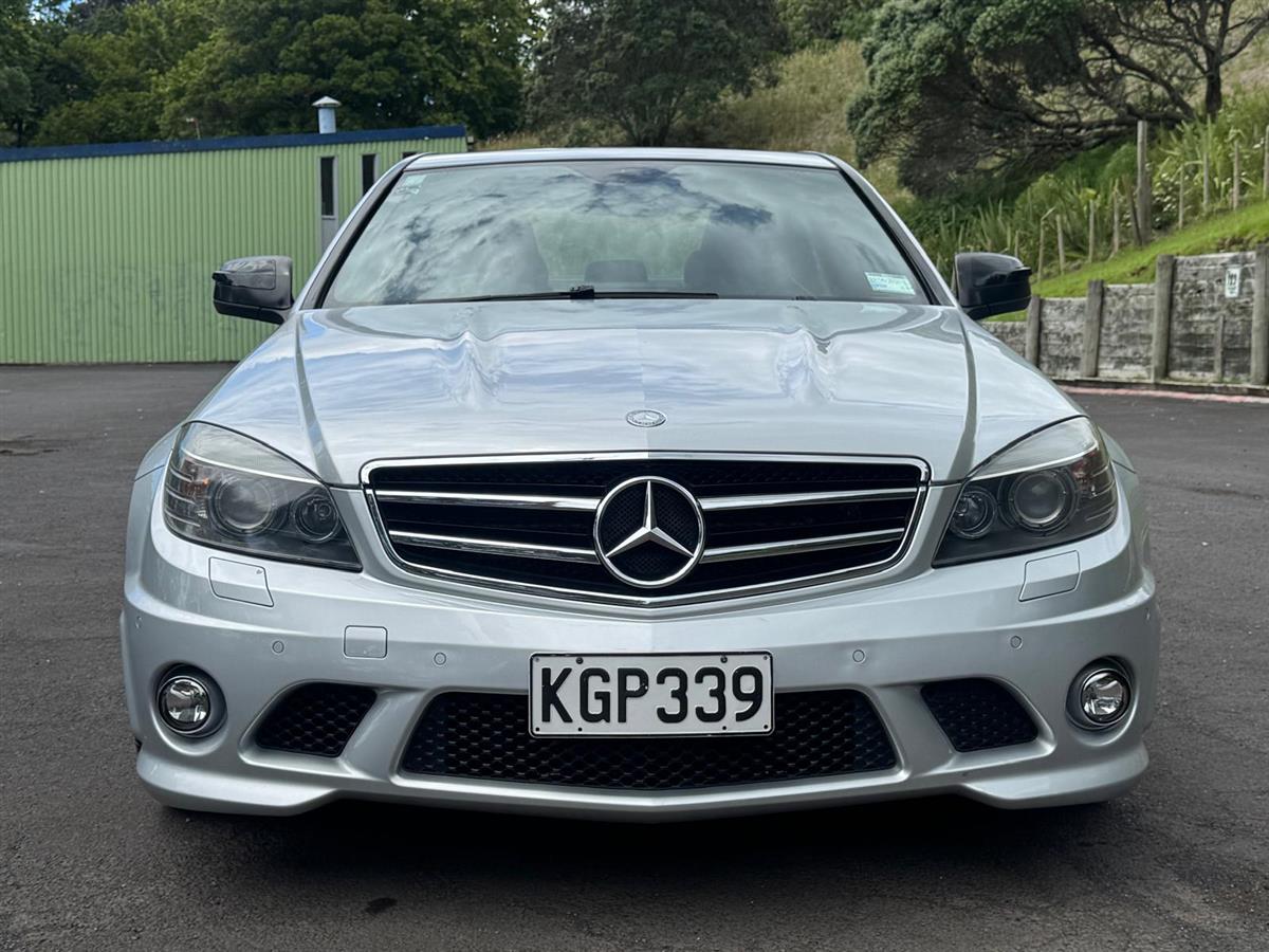 2008 Mercedes-Benz C 63 C63 V8 6.2L AMG Low Kms Done Carousel 1