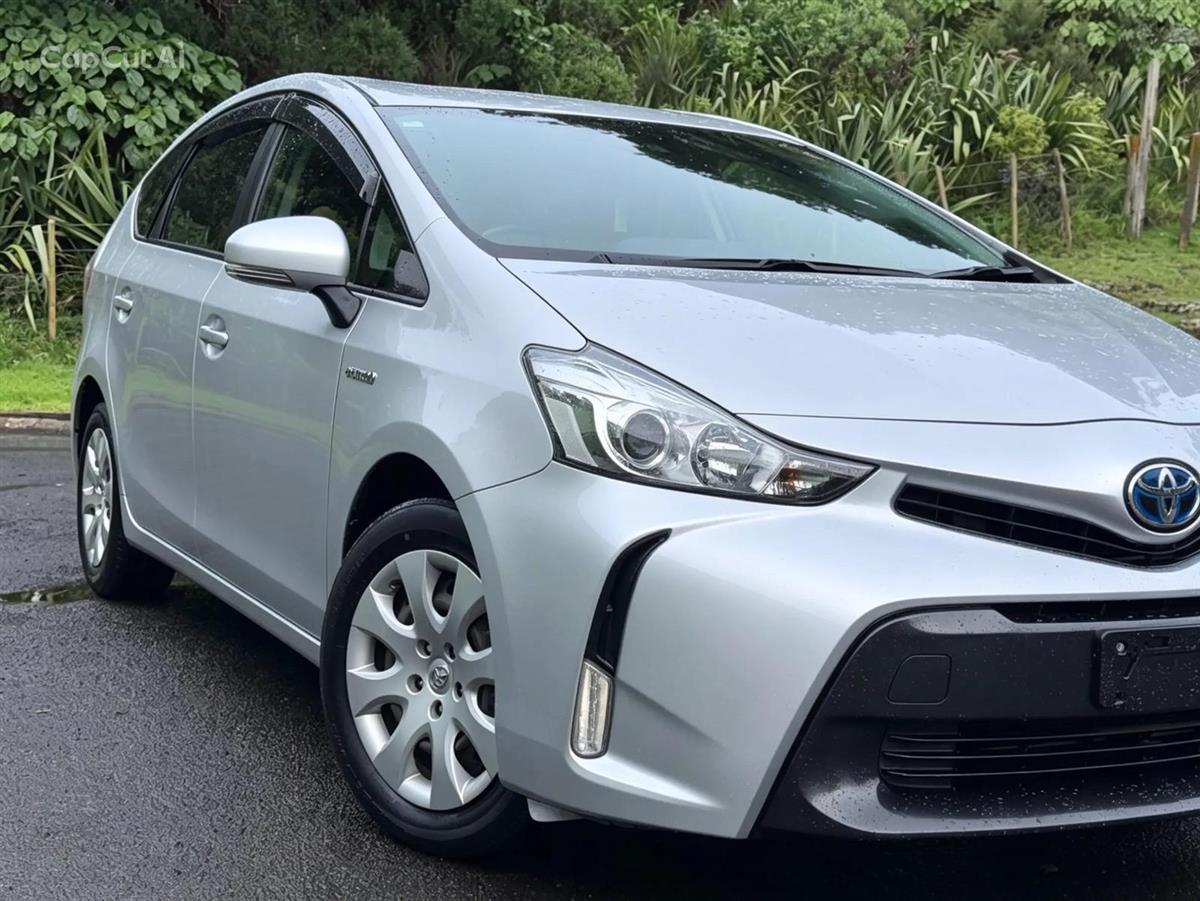 2019 Toyota Prius Alpha 5 Seater ! Radar Cruise ! Rev. Camera ! Carousel 1