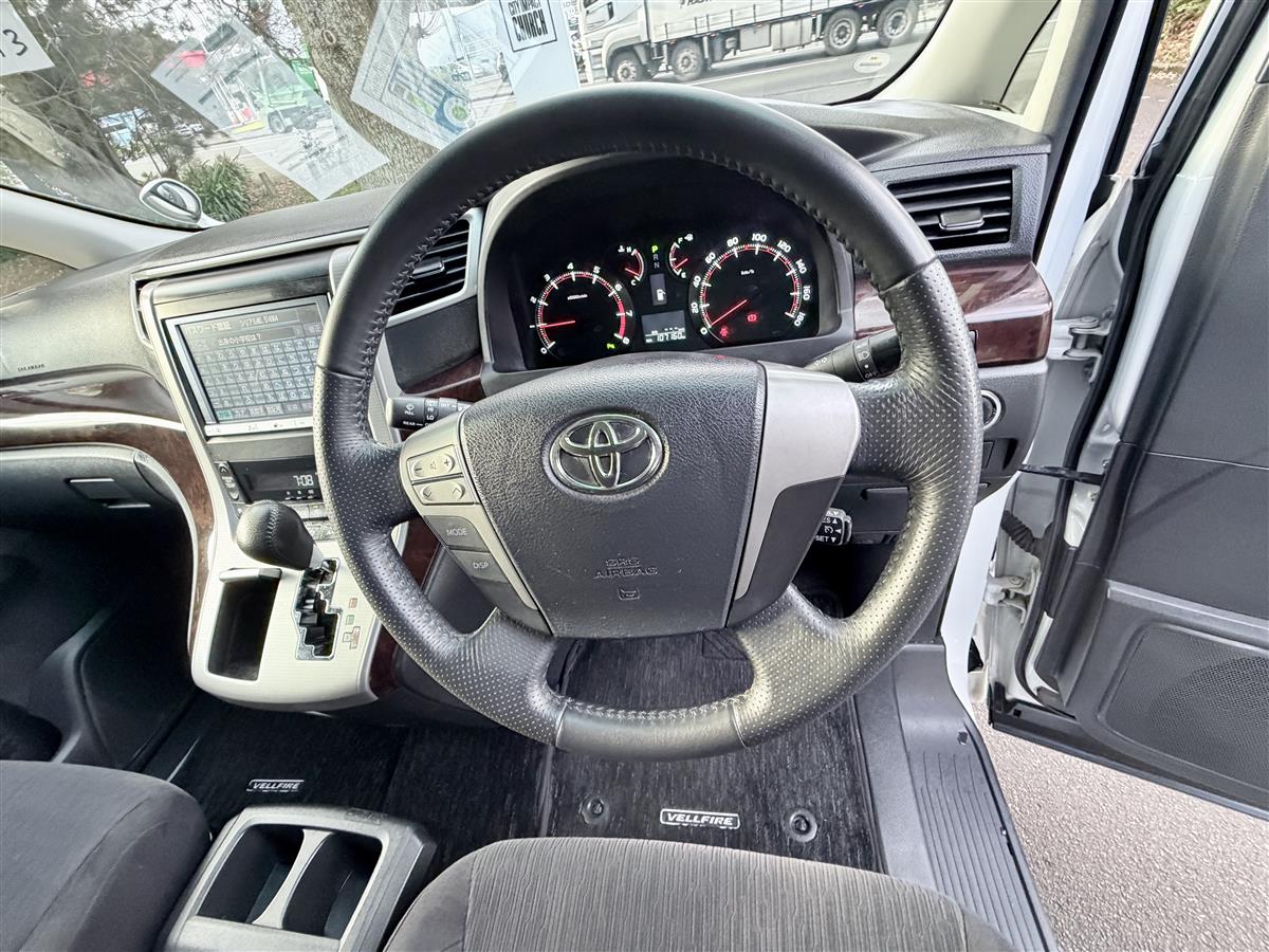 2012 Toyota Vellfire 2.4Z | 7 Seater | Luxury Van Carousel 10