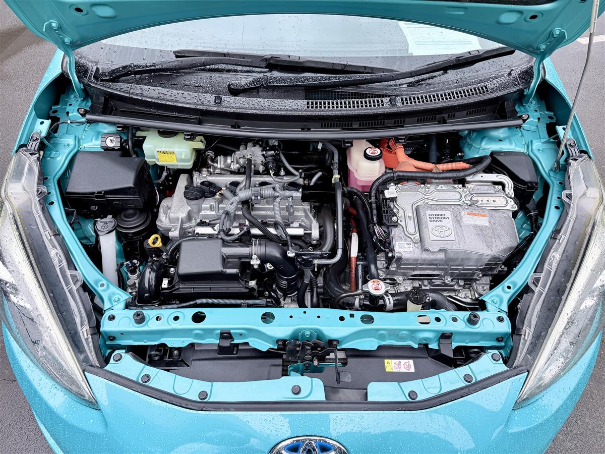 2017 Toyota Aqua S Hybrid | Push Start | 67k KM Carousel 17