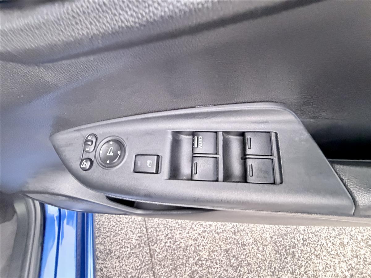 2015 Honda Fit G | 70k KM | Auto Hatch Carousel 26