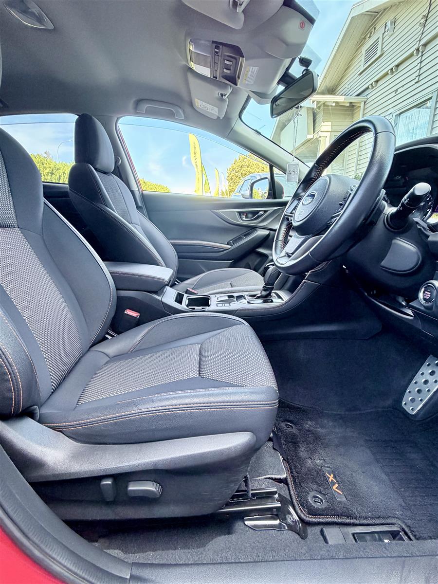 2019 Subaru XV Hybrid AWD Carousel 11