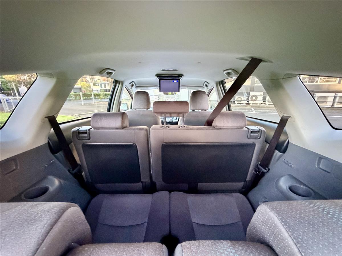 2013 Toyota Prius Alpha G | 7 Seater | Cruise Control Carousel 8