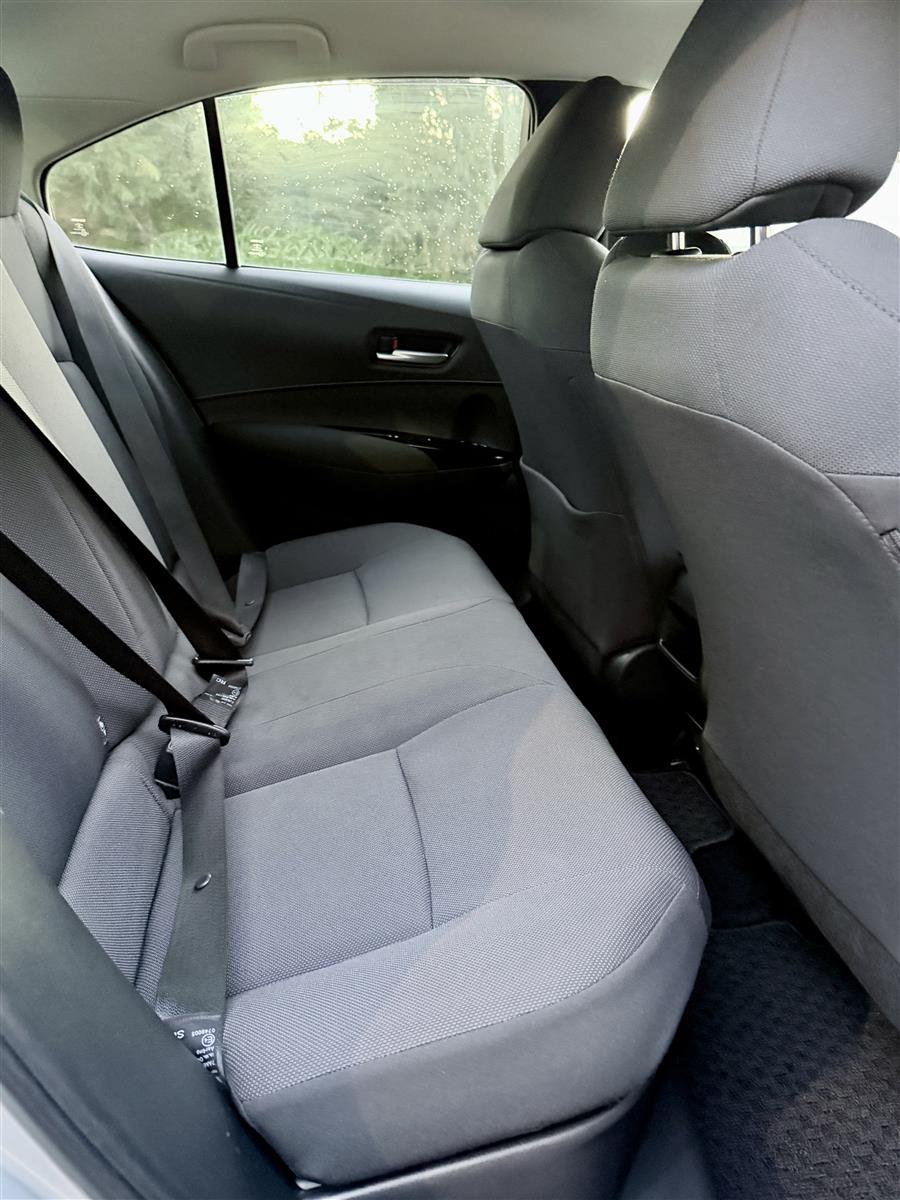 2022 Toyota Corolla G | 12,600 KM | Like New Carousel 7